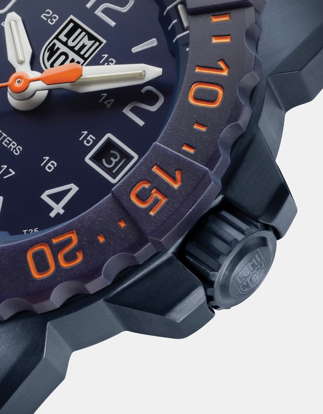 Luminox - Luminox Navy SEAL Foundation 3250 Back To The Blue Series Watch Set