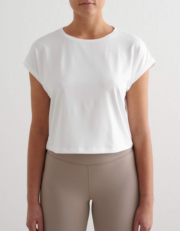 Aim'n - Soft Basic Roll-Sleeve Top