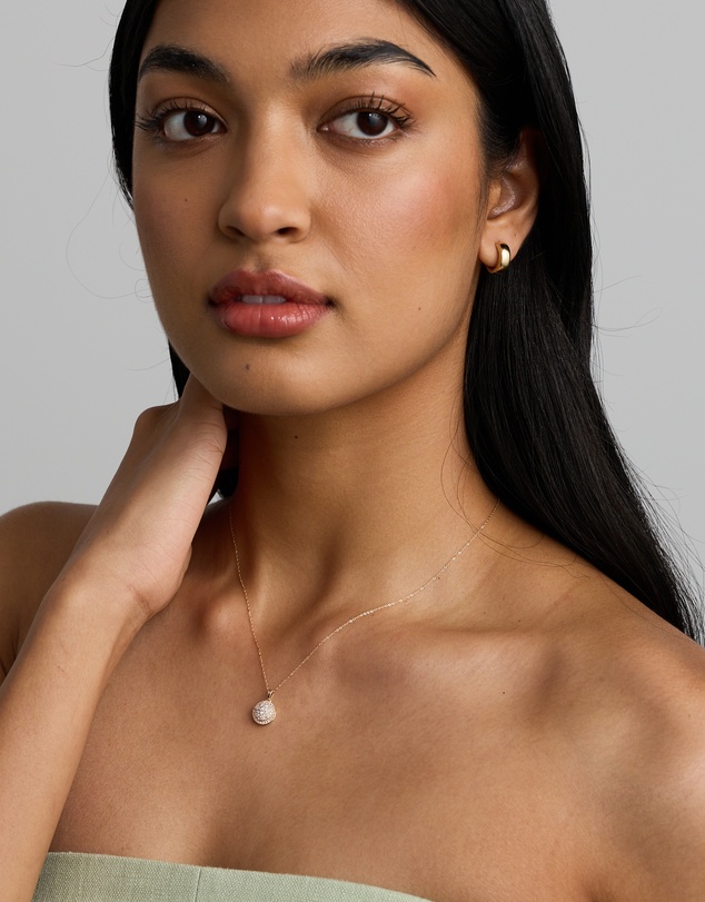 Michael Hill - 0.25 Carat TW Diamond Round Cluster Pendant with Halo in 10kt Yellow Gold