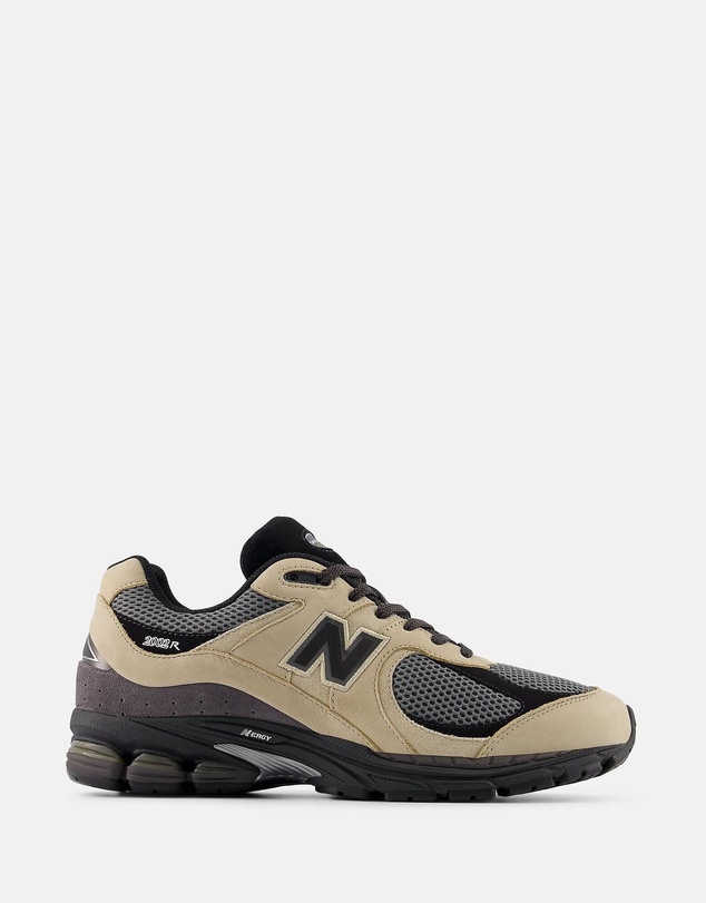 New Balance - U2002R - Unisex