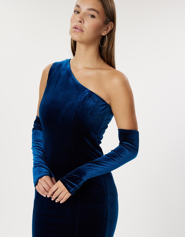 Romance by Honey and Beau - Alegra One Shoulder Maxi Dress