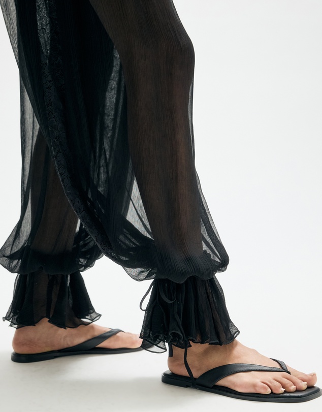 Minima Esenciales - Nissa Sheer Balloon Pants