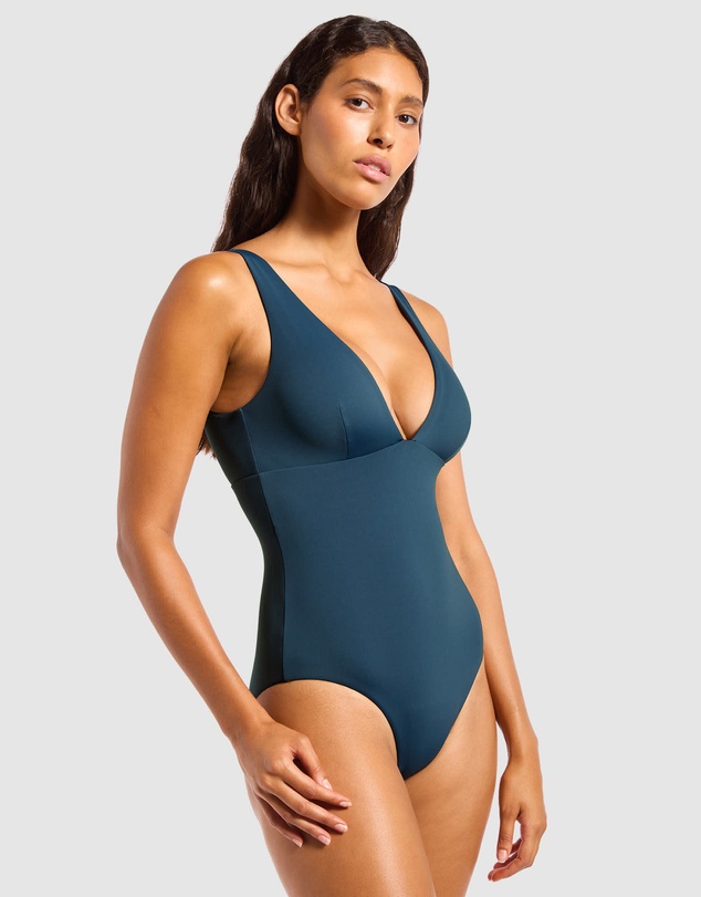 JETS - Jetset Smooth Plunge One Piece