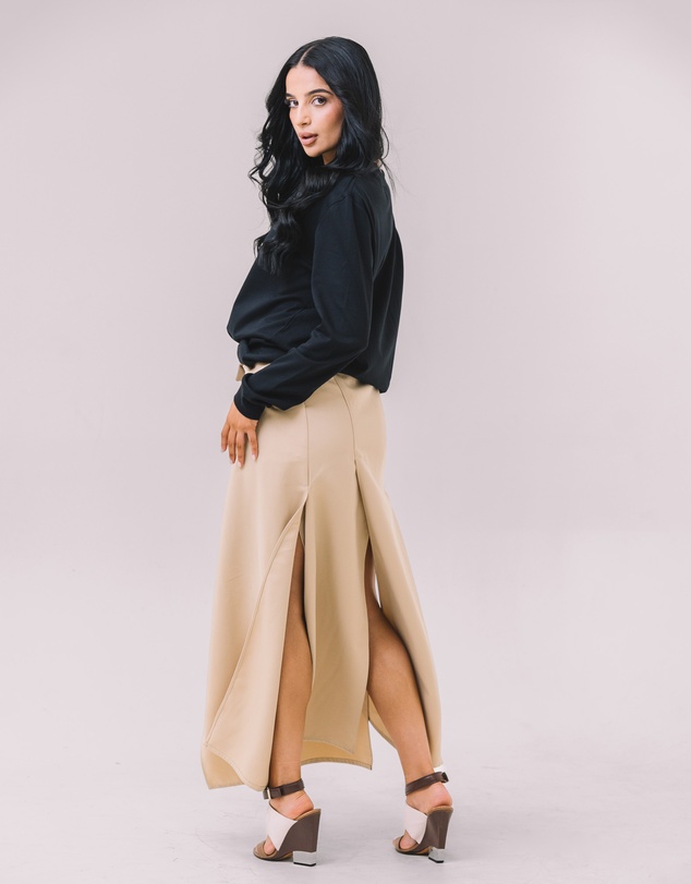 Youmsara - The Eclipse Long Sleeve Tee