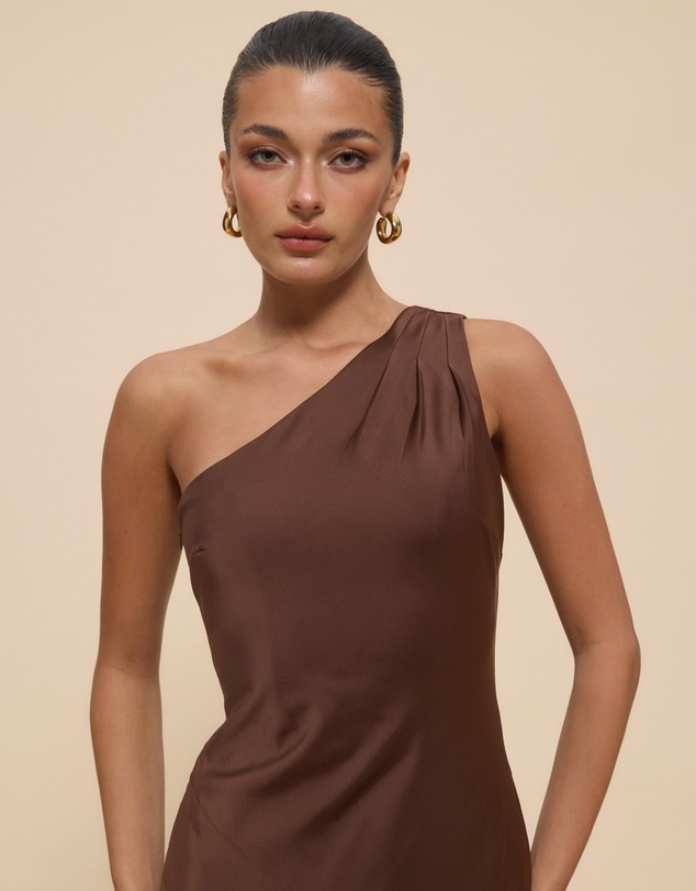 Revibe - Repaired CHANCERY Hallie Satin One Shoulder Drape Maxi Dress - AU 6