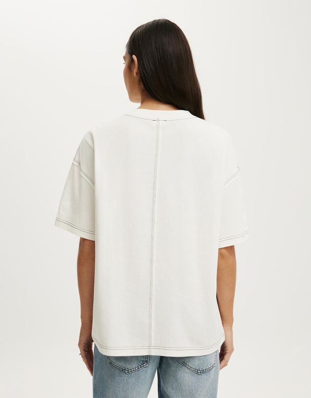 Cotton On - The Oversized V Neck Tee