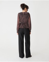 Forcast - Sonia V-Neck Ruffle Top