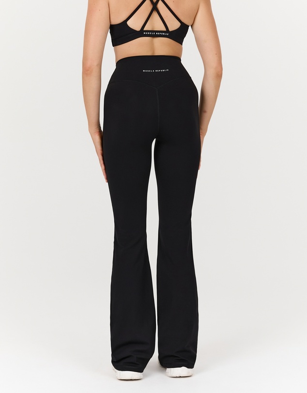Muscle Republic - Luxe Bella Tall Flares