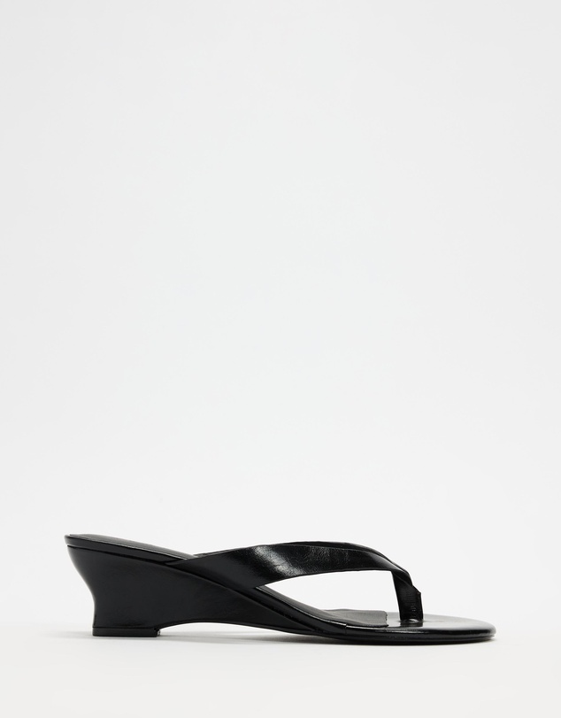 AERE - Leather Wedge Heel Thongs