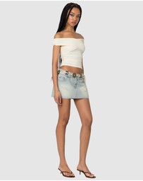 EDIKTED - Crisscross Off Shoulder Top