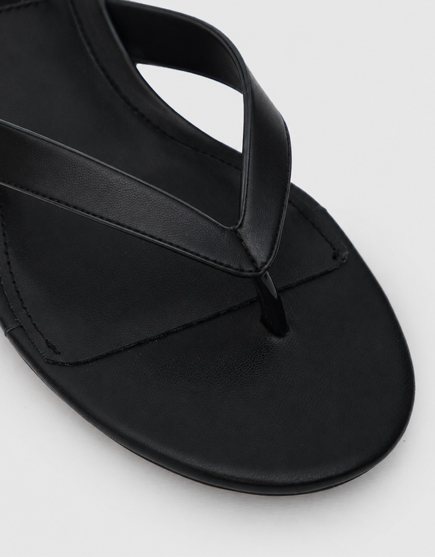 Betts - Rosa Thong Wedge Sandals