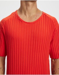 Surrounded By Ghosts - The Arsenic Rib Knit Tail T-Shirt