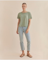 Amelius - Coogee Linen Crew Neck Tee