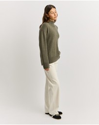 Toorallie - Split Neck Funnel