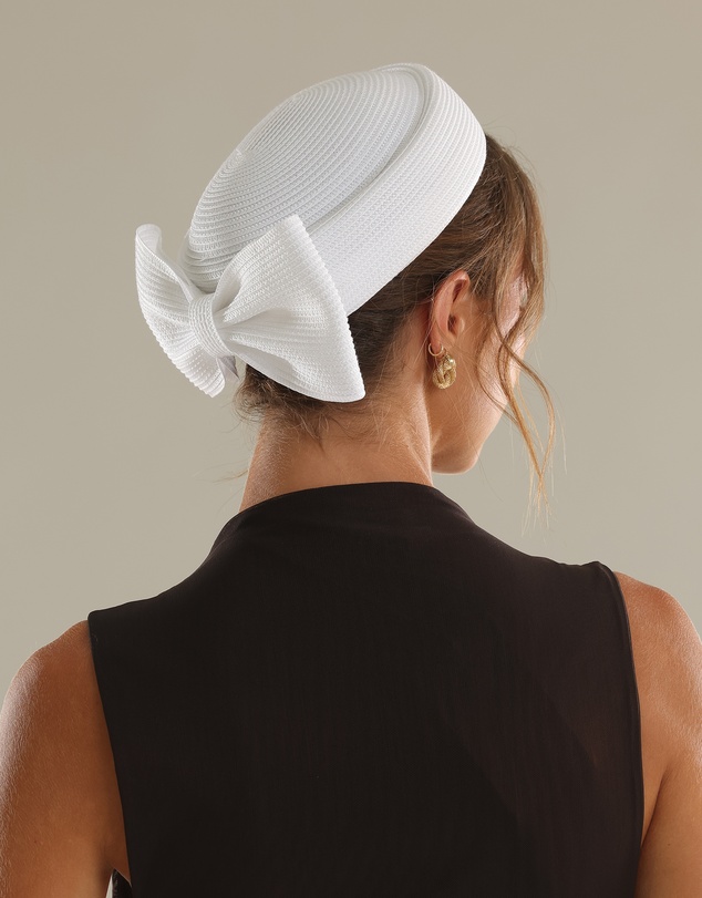 Morgan & Taylor - Tara Racewear Pillbox Hat in White
