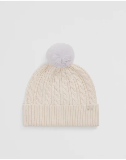 Country Road - Pom Cable Beanie