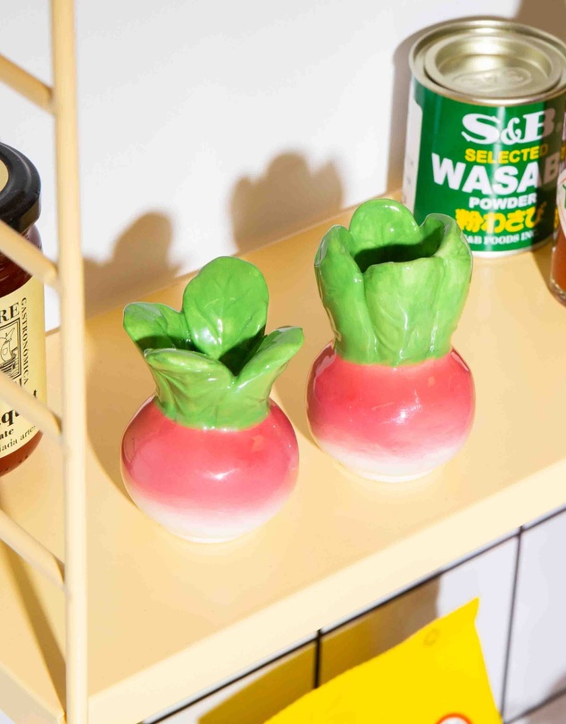 DOIY - Radish Salt & Pepper