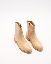 Walnut Melbourne - Chicago Boot