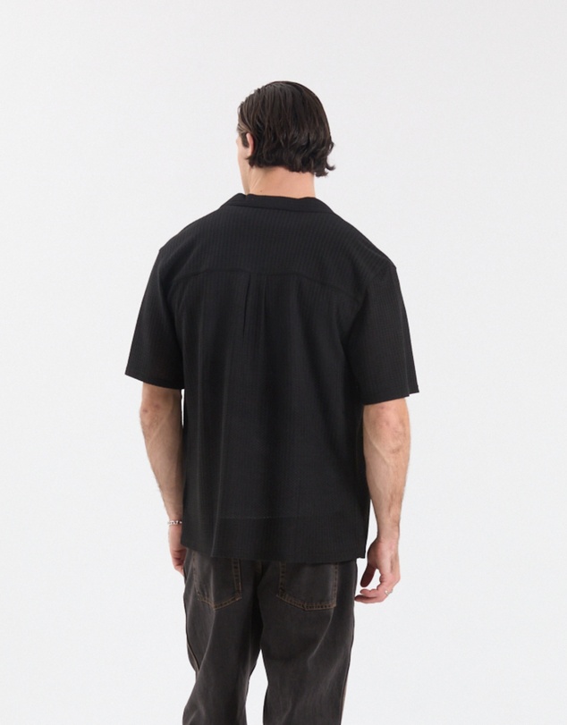 Nomadic Paradise - Byron  Knit Resort Crop Shirt