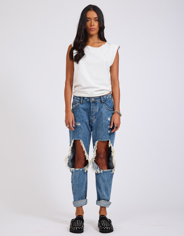 ONE TEASPOON - Johnny Blue Messed Up Saints Boyfriend Jeans
