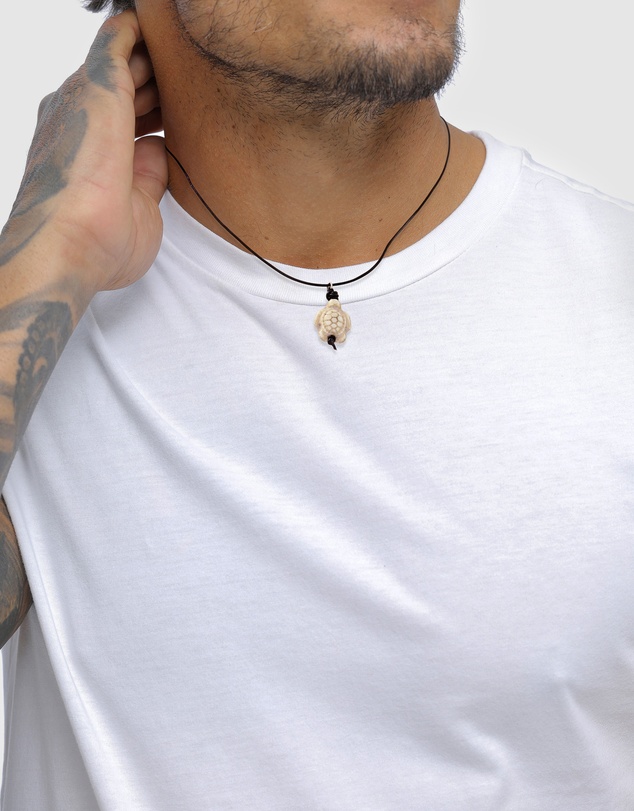 Kuzzoi - ICONIC EXCLUSIVE - Leather Cord Necklace with Turtle Pendant