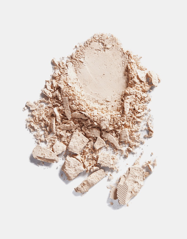 Napoleon Perdis - Camera Finish Powder Foundation Look G2 Porcelain Girl