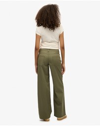 Superdry - Mid Rise Baggy Chino