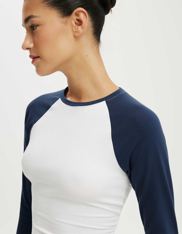 Cotton On - 90S Baby Raglan 3/4 Tee