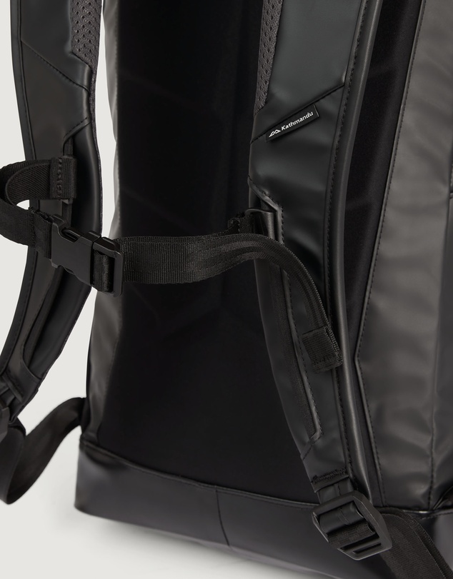 Kathmandu - Amphi Backpack - 16L