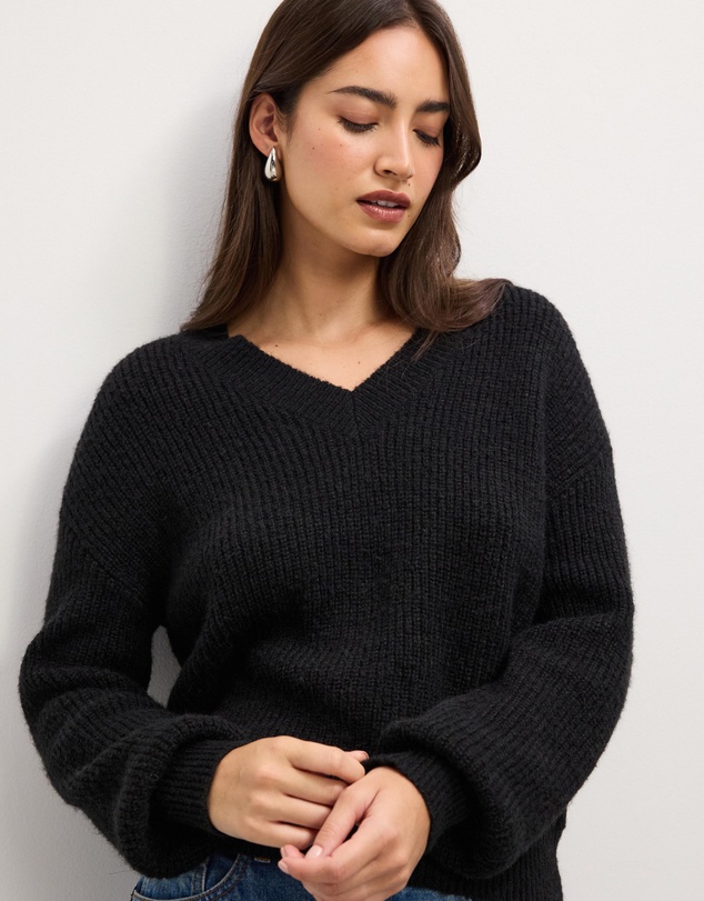 The Fated - Tyler V-Neck Knit Jumper