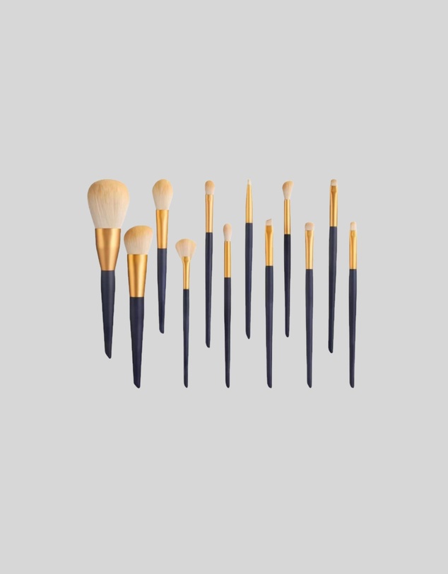KAJA Clothing - Makeup Brush