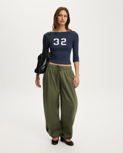 32  SHADOW NAVY