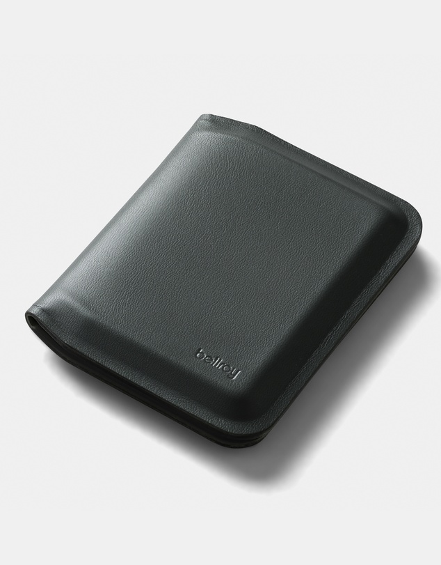 Bellroy - Apex Slim Sleeve