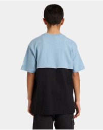 Billabong - Boys 8 to 16 Spec 73 T-Shirt