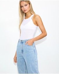 Dazie - Oslo High Waisted Straight Leg Jeans