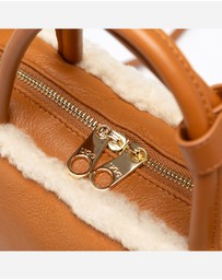 Ozwear Connection Uggs - Ugg Omi Leather Bag