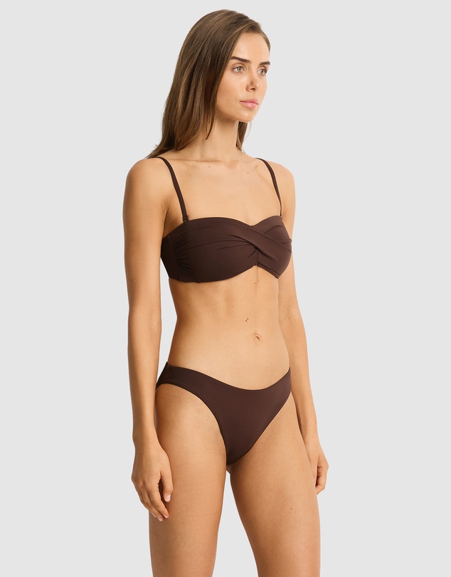 Sea Level Australia - Essentials Sporty Mid Pant Cocoa