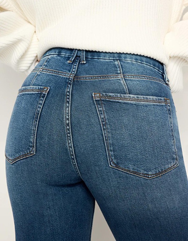 Good American - Good Icon Straight Jeans