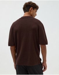 AERE - Deep Cut Knit Polo