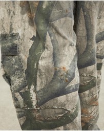 Vintage by The Real Deal - Pre Loved - Vintage Russell Athletic Realtree Camo Cargo Pants