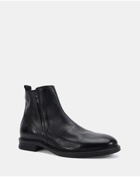 Wild Rhino - Bunbury Black