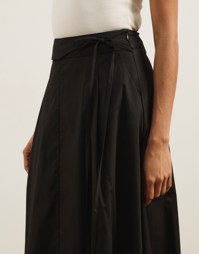Atmos&Here - Tova Belt Detail Maxi Skirt