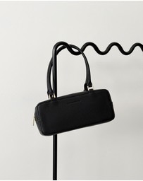Morgan & Taylor - Mackenzie Rectangle Shoulder Handbag in Black