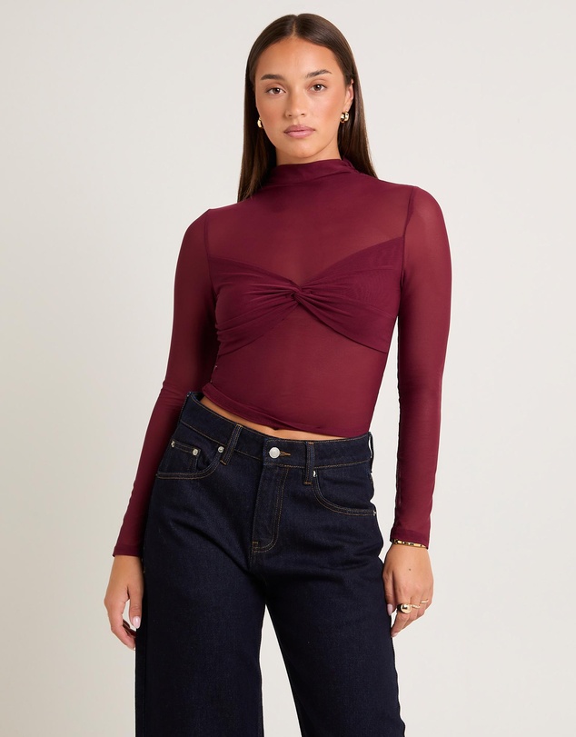 Alice In The Eve - Tae Twist Detail Mesh Turtleneck