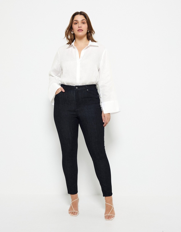 Commonry - The Tech Stretch Jean