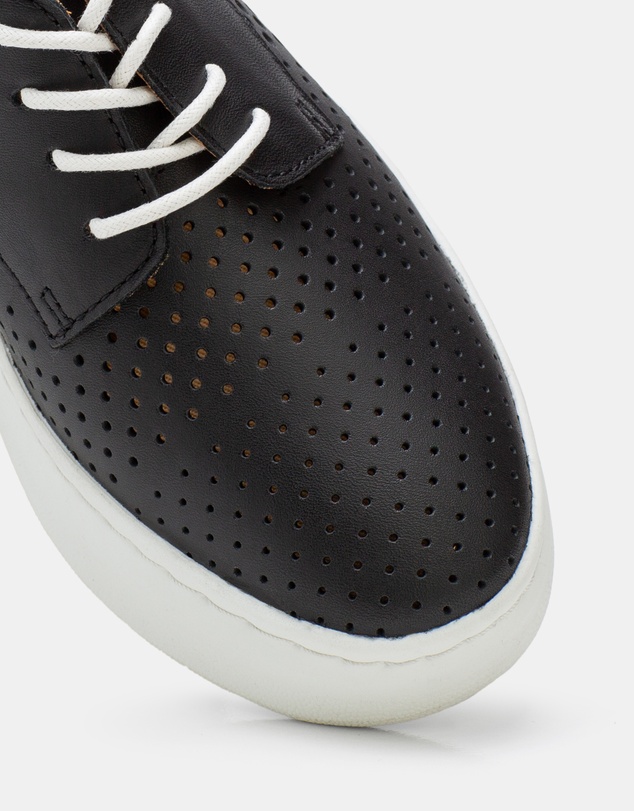 Rollie - Derby City Punch Shoe