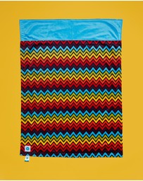 itti bitti - Travel Blankee - Shazam with Azure
