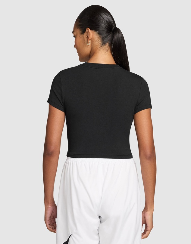 Nike - Sportswear Chill Knit Cropped T-Shirt