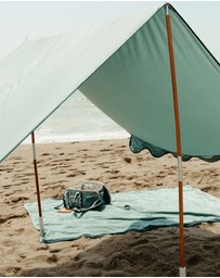 Business & Pleasure Co. - The Beach Blanket