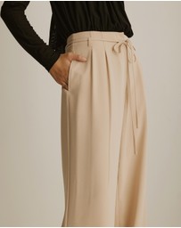 Atmos&Here - Elena Belted Wide Leg Pants